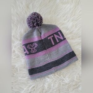 the pom pom toque